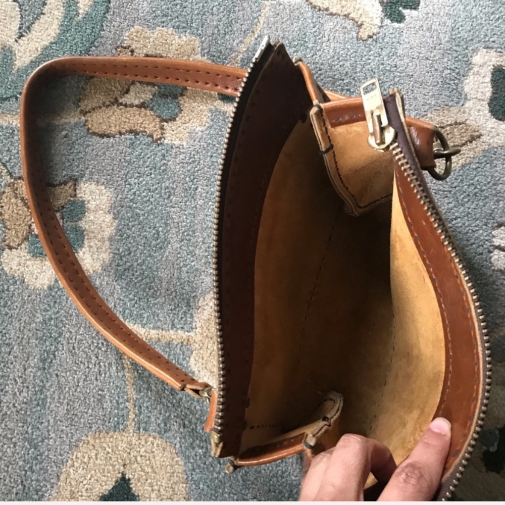 Vintage Leather Purse - Picture 7 of 7